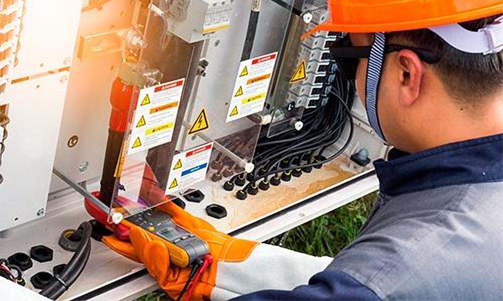 Instalaciones eléctricas y sanitarias
